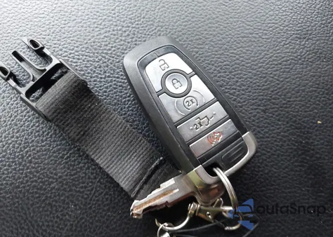 2019 Ford F-150 Lariat from USA, damaged, VIN 1FTEW1EPXKFC13098